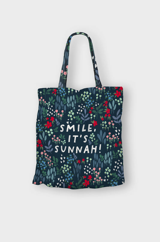 Smile it's Sunnah - tote | Quote Lovin' | Eid gifts - Quote Lovin'