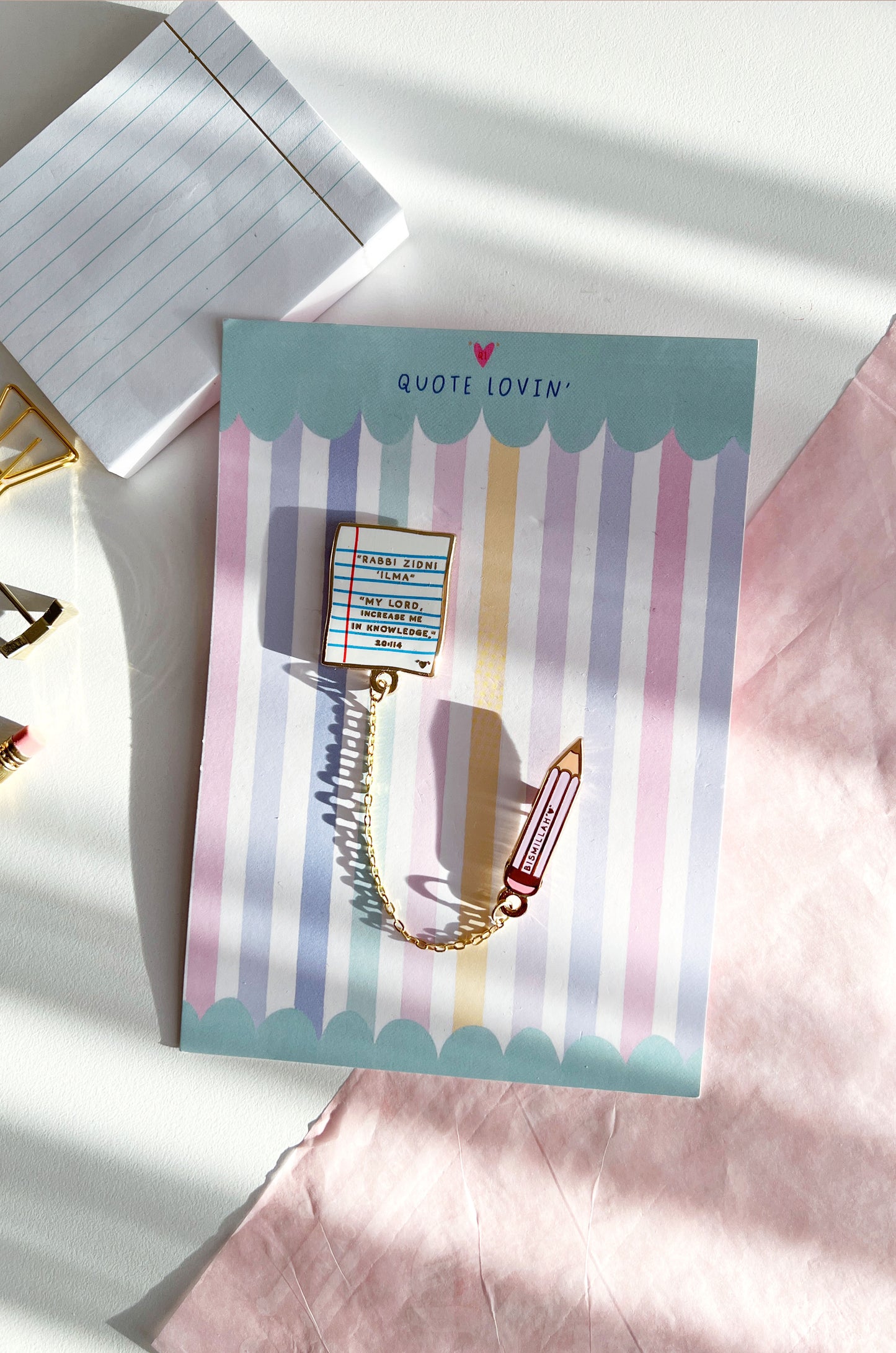 Paper & pencil chain pins | Quote Lovin' | Eid gifts - Quote Lovin'